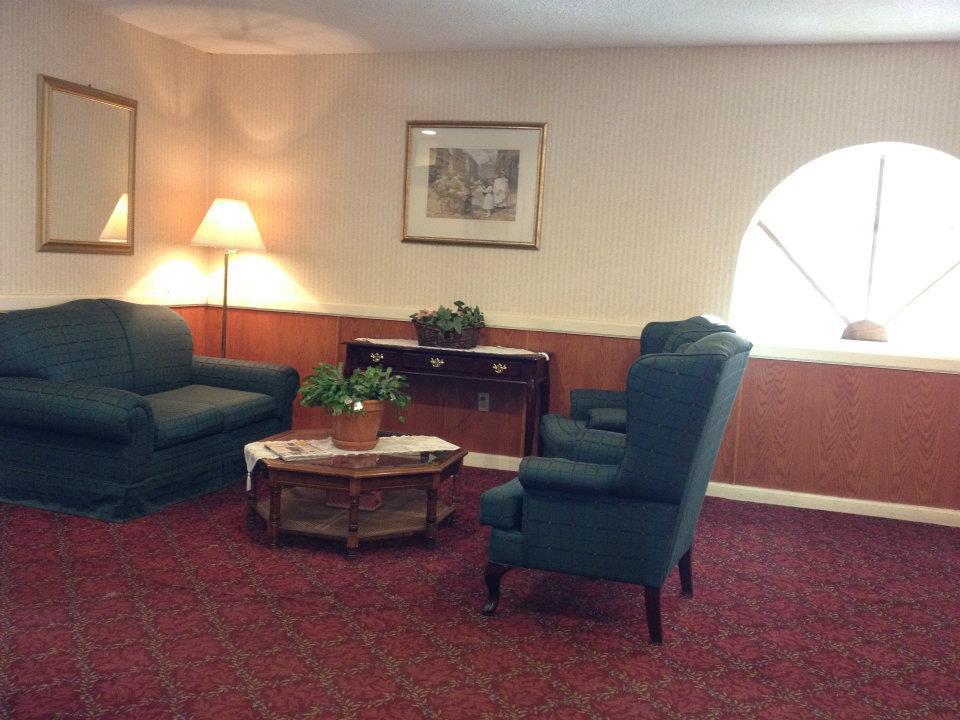 Travelodge By Wyndham Wasaga Beach Exterior foto