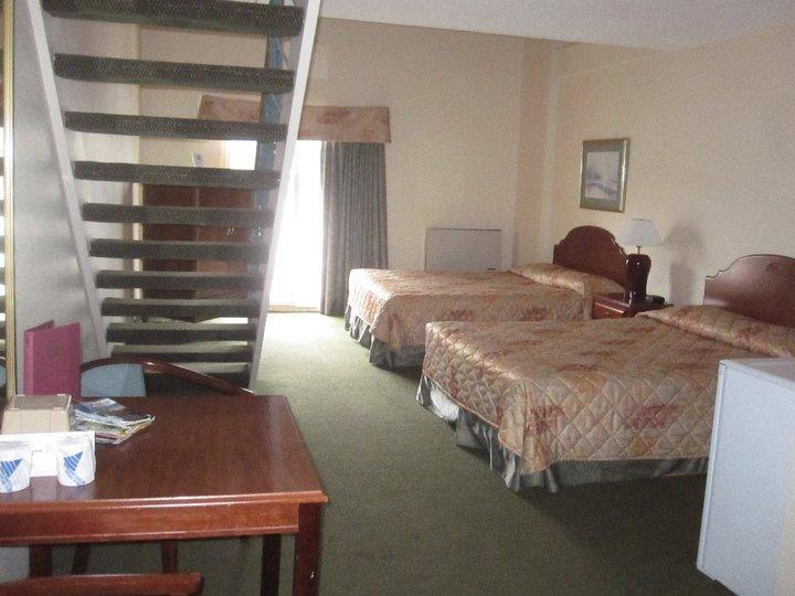 Travelodge By Wyndham Wasaga Beach Exterior foto